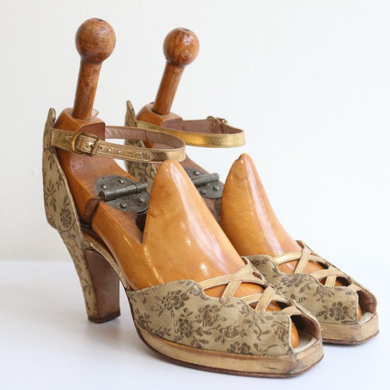 Vintage 1940's shoes vintage 1940's platform shoes