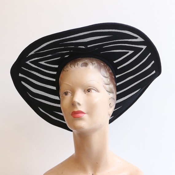 Vintage 1930's hat vintage 1930's navy blue felt c