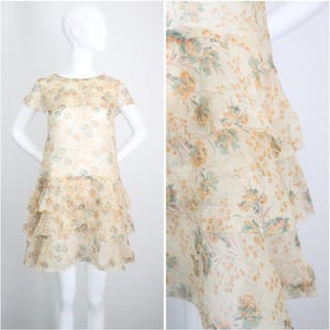 Vintage 1930&#39;s floral day dress 1930s cotton floral tiered day dress 1930&#39;s cotton voile dress carnation floral print Art deco UK 6-8 US 2-4