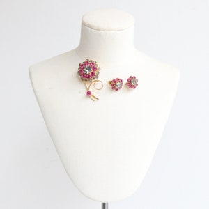 Vintage fuchsia 1950er Jahre floral Strass Demi-Parure Set 1950er Jahre Schmuckset Vintage Schmuckset 1950er Jahre Brosche 1950er Jahre Ohrringe 50er Jahre