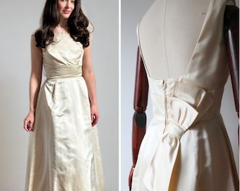 Vintage 1960's Cream Silk evening gown vintage 1960's formal evening gown creams row silk bow detail dress 1960's wedding dress UK 6 US 2