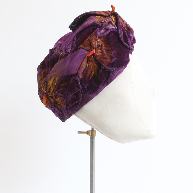 Vintage 1920's purple silk velvet & satin floral hat original 1920s hat 1920s velvet hat 1920s purple hat handprinted hat vintage velvet hat image 2