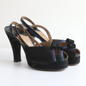 Vintage 1940&#39;s blue suede peep toe platforms UK 2 EU 35 US 4 original 1940s heels 1940s shoes 1940s blue heels vintage blue heels forties