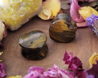 Tigers Eye Heart Plugs Guage Earrings