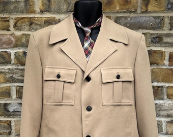 Vintage 1970&#39;s Quality beige fitted & retro safari style jacket, Size 38 Long