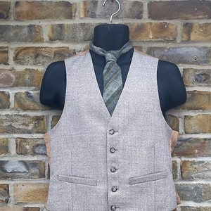 Vintage 1960&#39;s Chaleco / chaleco tradicional de lana fina de calidad a medida, talla UK 36