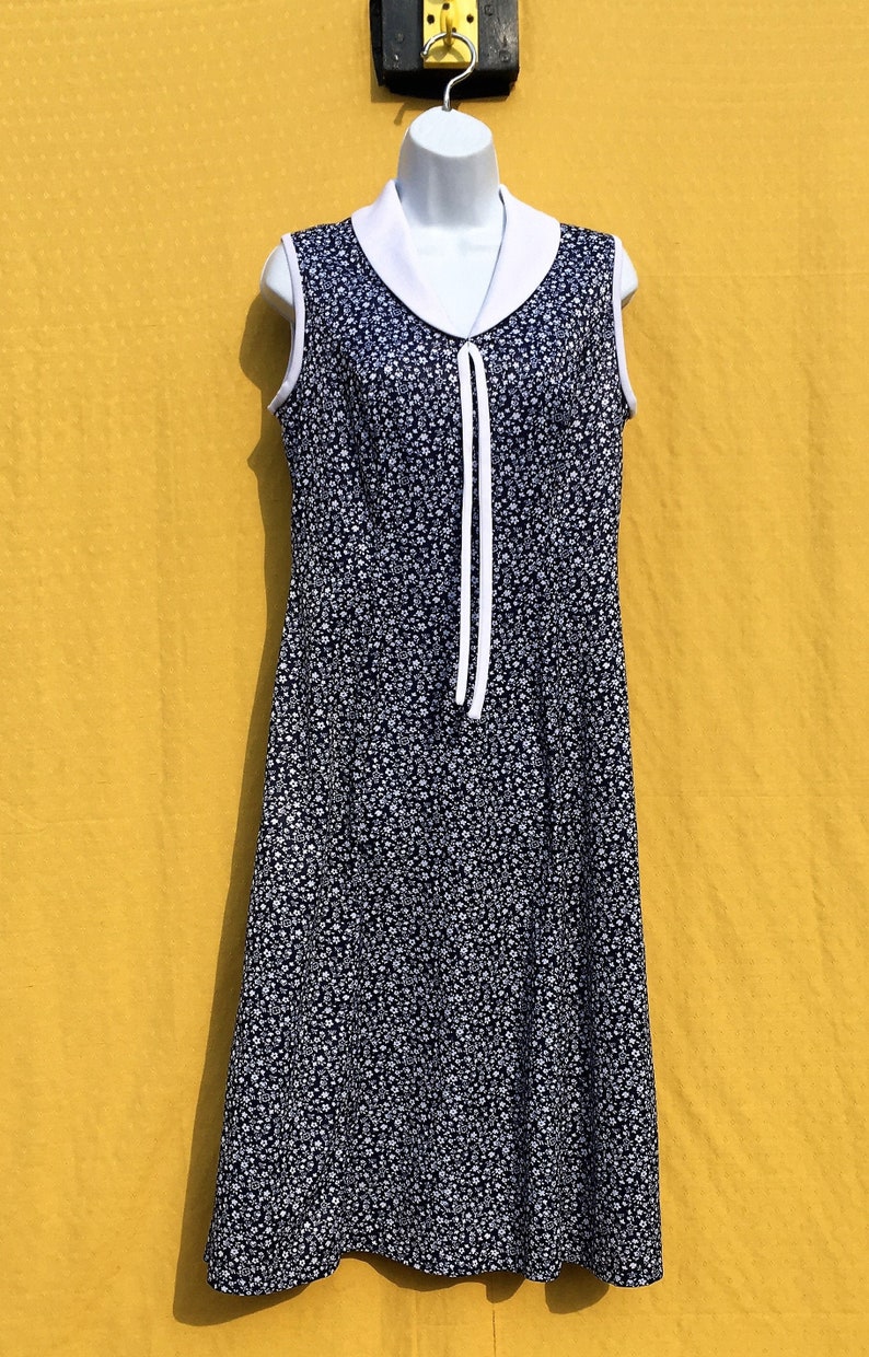 Size 8? Vintage 1980/'s Fashion Extra Floral patterned summer dress