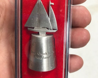 Vintage Deep Creek Lake MD Souvenir Pewter Thimble from Trading Post NOS
