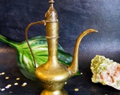 Brass Middle Eastern Ornamental Etched Tea Coffee Pot Turkish Arabic Dallah