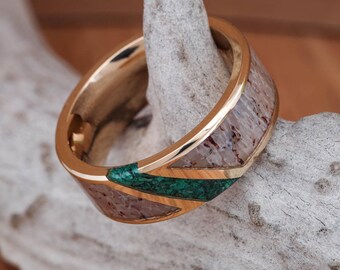 Bague à canal en bois de cerf avec incrustation diagonale de malachite - Stone Forge Studios