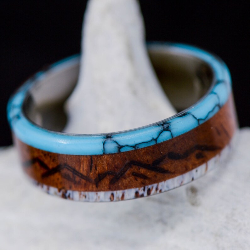 Stone Forge Studios Engraved Mountains Men/'s Ring: Rosewood Turquoise Antler