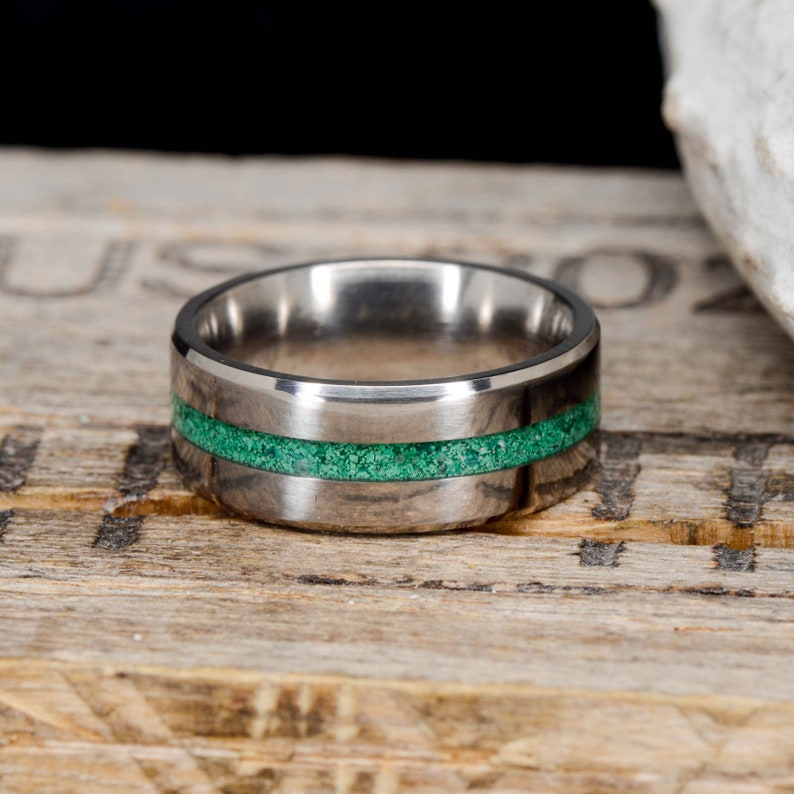 Stone Forge Studios Men/'s Ring Malachite; Center 8mm