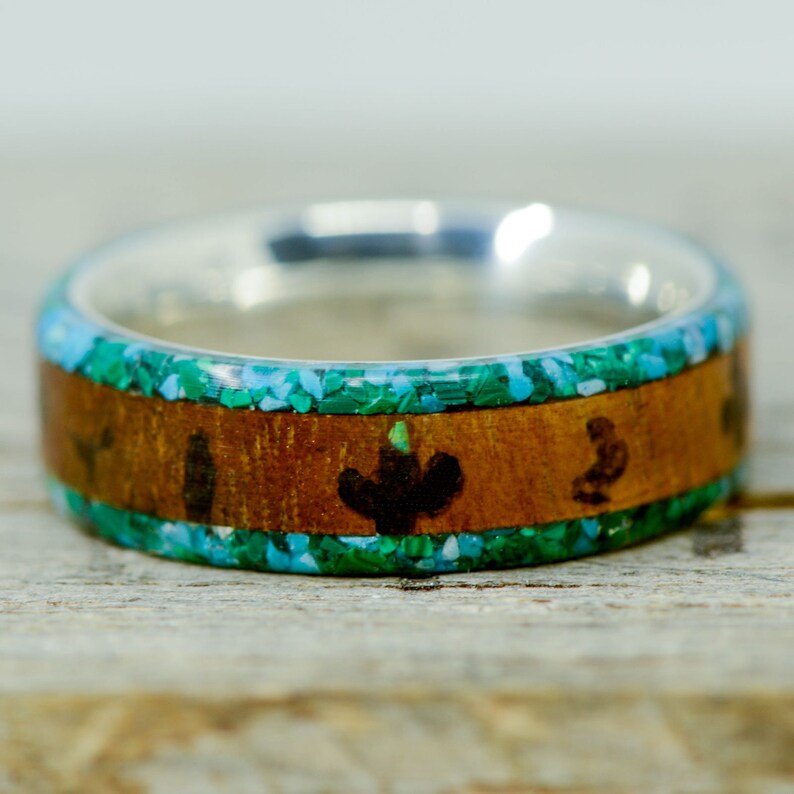 Stone Forge Studios Cactus Engraving; 3 Overlays Men/'s Ring: Koa Wood TurquoiseMalachite Edges