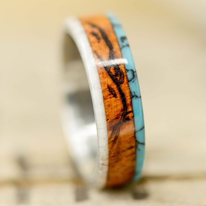 Turquoise Engraved Mountains Stone Forge Studios Women/'s Ring: Rosewood Antler