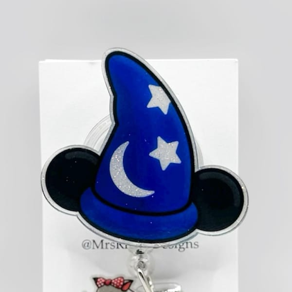 Sorcerer Mickey Hat Badge Reel – Retractable ID Holder for Disney Fans, Nurse & Teacher Gift
