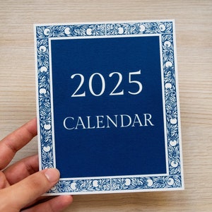 Pochoirs cyanotype, calendrier 2025, calendrier cyanotype 2025, kit cyanotype juste des pochoirs, fabriquez votre propre calendrier avec cyanotype