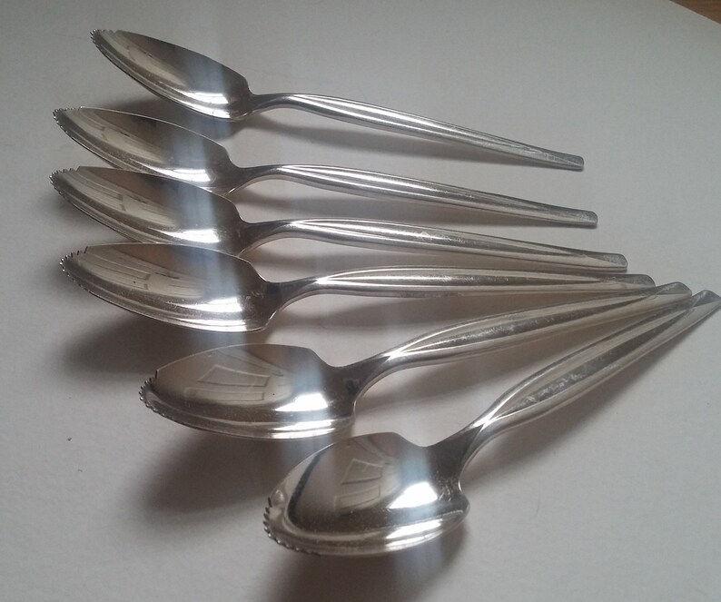 Vintage Wm Rodgers Stainless Fruit Grapefruit Spoons Set of Six by
