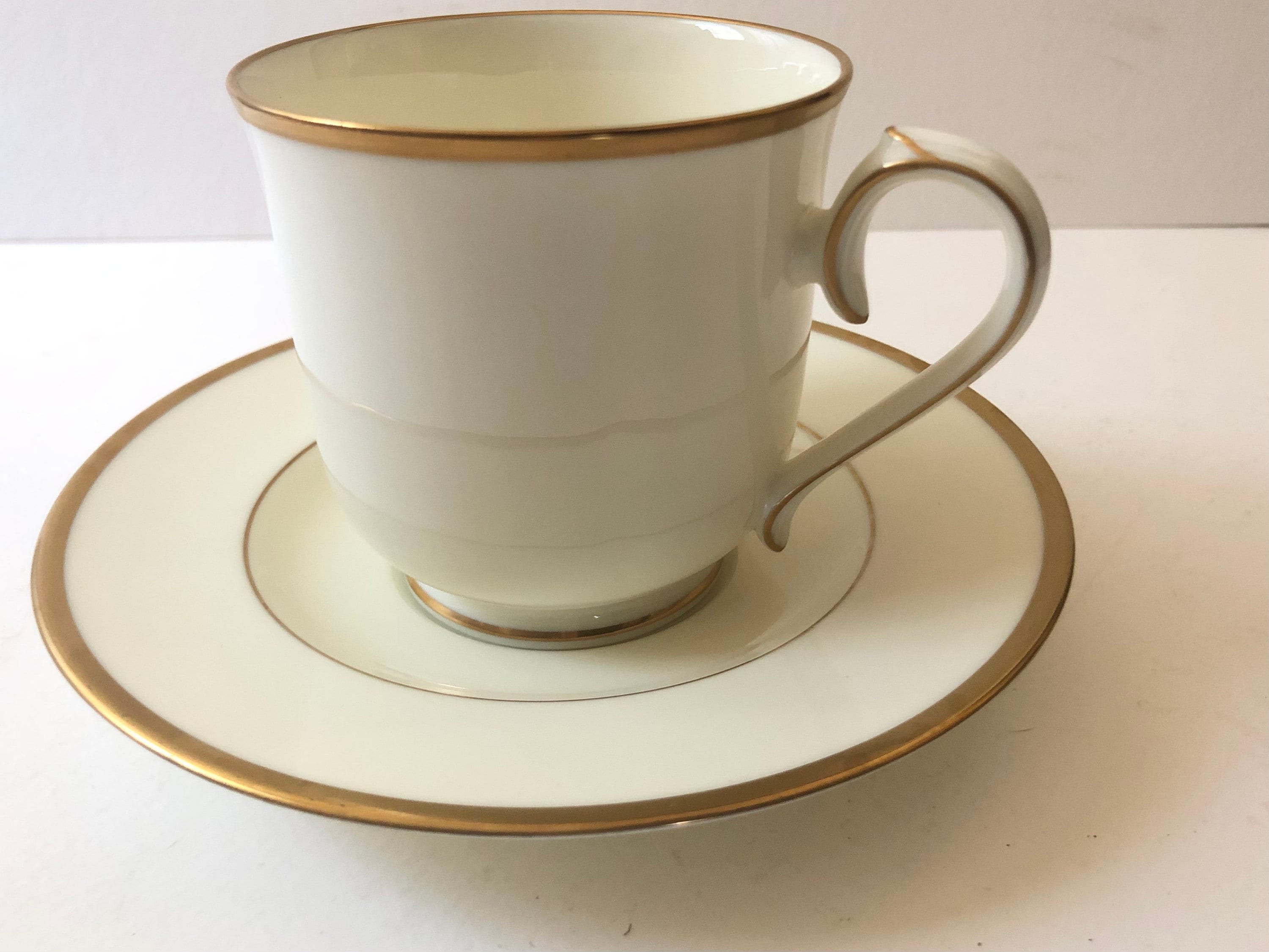 Noritake/ノリタケ・鶏/尾長鳥・オールドノリタケ・ボーンチャイナ　希少 Amazon.co.jp: オールドノリタケ ノリタケ 小鳥 鳥 ピーナッツ