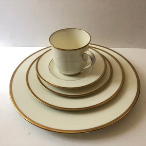 Noritake Bone China Five Piece Place Setting Pattern 9726 Troy Cream Ivory Color Gold Trim Wedding Anniversary Housewarming Hostess Giftware