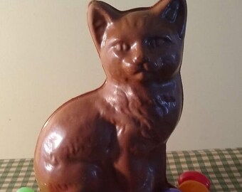 Our Solid Chocolate Cat.  The purrrfect gift for any Cat Lover!  Please don't order if the area you are shipping to exceeds 65 degrees.