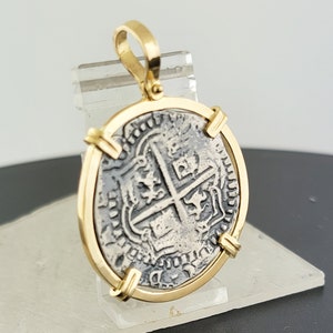 Atocha Coin Replica Pendant Handmade in 14K Yellow Gold and Sterling Silver 2 Reales Shackle Bail Shipwreck Coin Pirate&#39;s Booty Gift for Dad