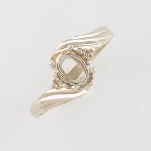 Vintage Solid Sterling Silver Ring Setting for 6x4 Oval Faceted Gems with Accents, Ring Blank, DIY Ring Setting