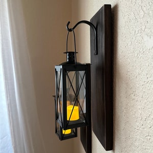 Wood Sconce with Black Hanging Lantern Farmhouse Rustic Vintage Style Lantern Candle Holder with Timer Cozy Home Decor Front Porch Cozy Fall Decorations Housewarming Gift Country Wall Sconce Over the Bed Wall Decor Christmas Gift Country Living Style