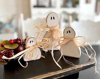 Halloween Decor Wood Ghost Set of 3 or Single, Primitive Ghost Shelf Sitter Fall Halloween Decor, Cute Ghost Set for Tier Tray Handmade