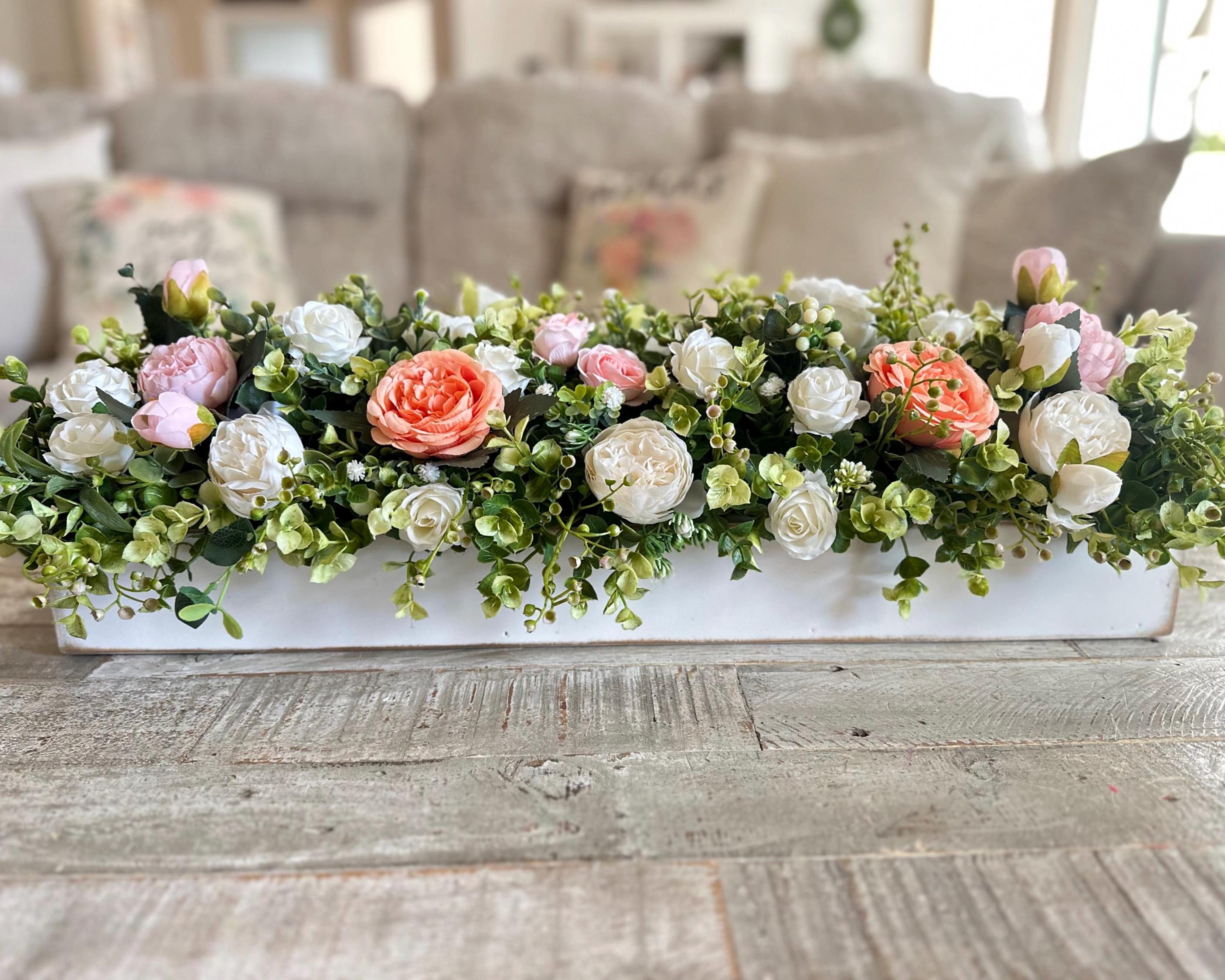 Farmhouse Centerpiece Floral Arrangements for Long Dining