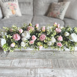 Farmhouse Decor, Farmhouse Floral Arrangement, Dining Table Centerpiece, Farmhouse Kitchen Decorations, Rustic Farmhouse Centerpiece