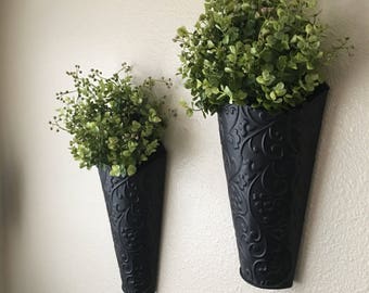 Black Wall Planters with Greenery or Cotton Stems, Modern Farmhouse Wall Decor, Rustic Wall Planters Set of Two, Galley Wall Decor