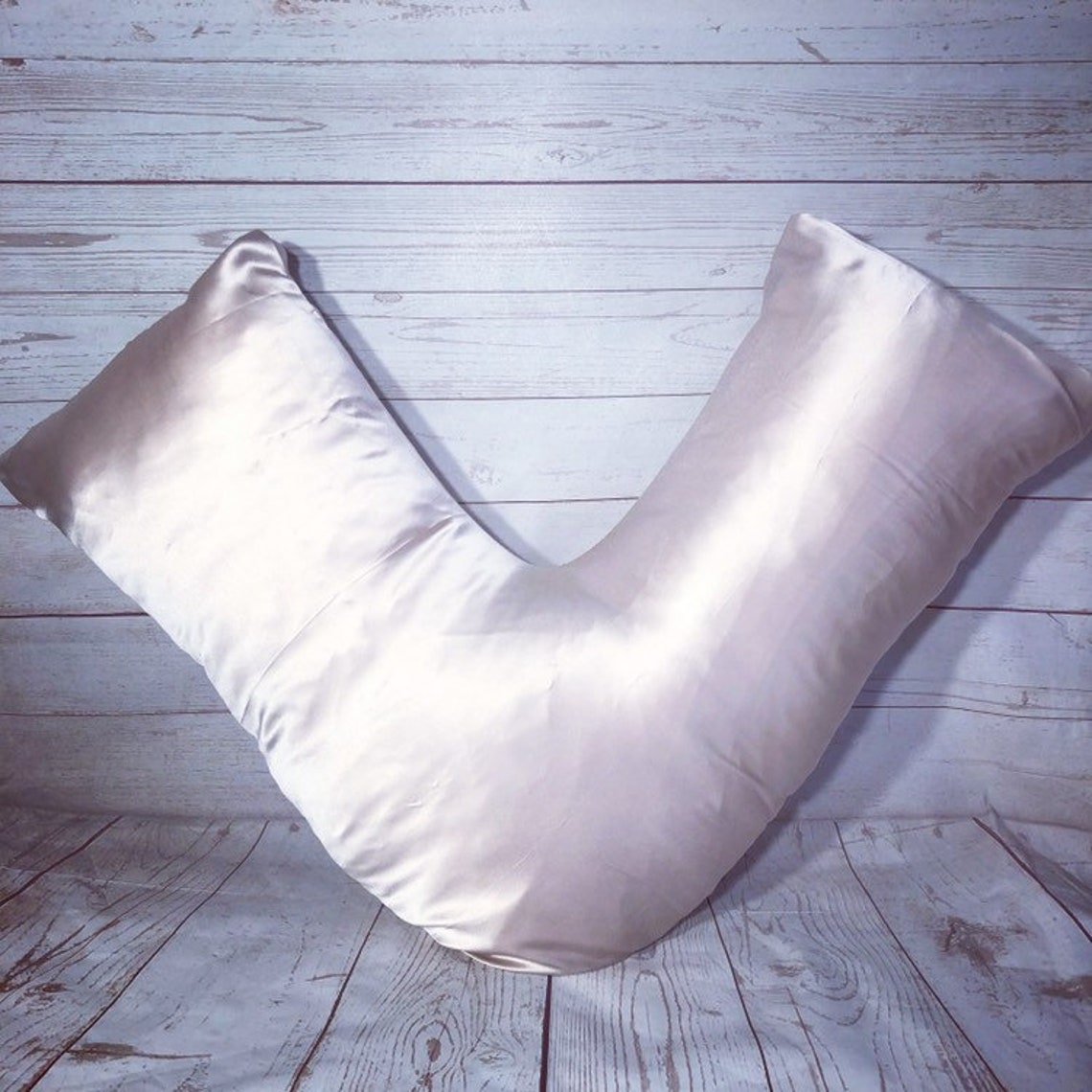 Tri Boomerang V Shape Pillowcase in 100 Mulberry Silk 22momme Etsy