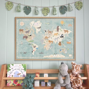 Die Tierwelt der Weltkarte Kunstdruck | Salbei Neutral KINDERZIMMER + KINDERZIMMER | Kinderzimmer Poster | Hand Illustration | Safari Dschungeltier | Baby-Dusche-Geschenk
