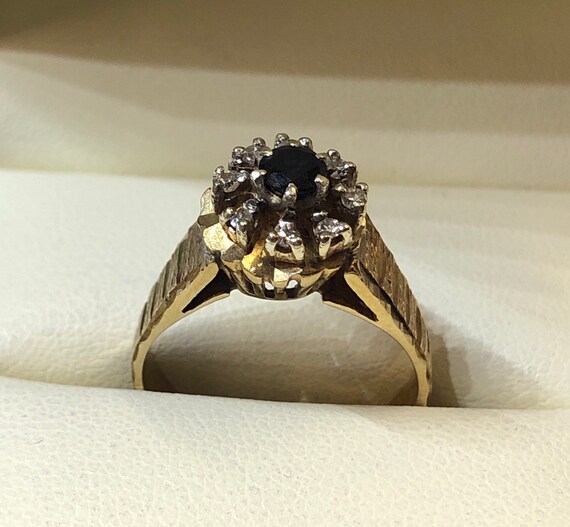 9ct gold sapphire and diamond cluster ring sale