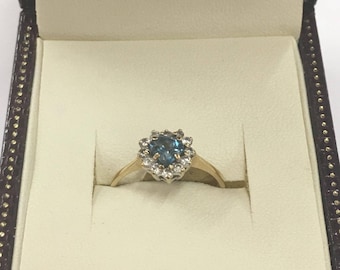 9ct Yellow Gold Topaz and CZ Heart Shaped Ring Size N