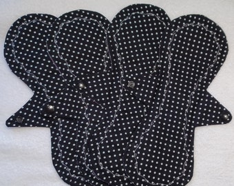 Carefully handmade reusable washable fabric menstrual pads cotton zorb 7.5" inches 19 cm jungle animals flannel cloth