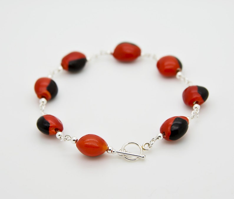 Peruvian Huayruro Bracelet Unique Red Beaded Bracelet For Mom Good Luck Bracelet for Daughter/'s Birthday Eco-Friendly Jewelry For Her