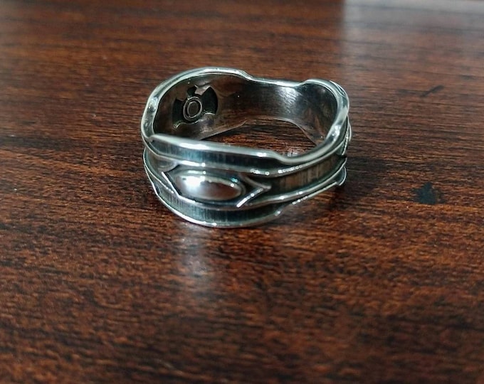 Black Panther Wakanda King Ring Surgical Steel look at the pictures!!!