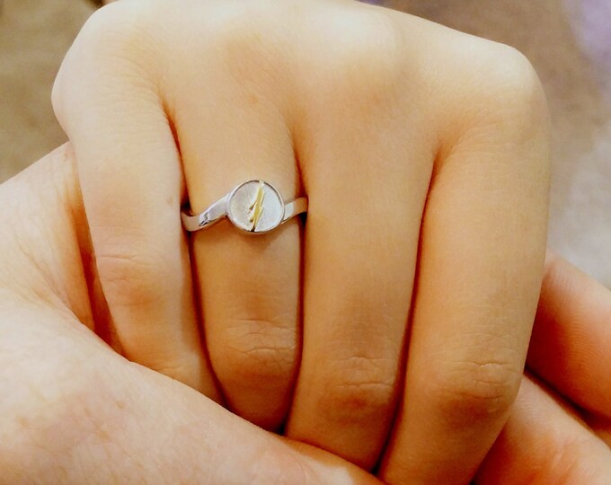 Ladies Custom Surgical Steel Flash Ring with Gold Plated Flash Symbol