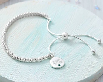 Pulsera personalizada con dijes de piedra natal de plata