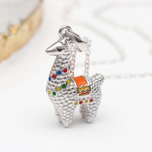 Lama Anhänger aus Sterlingsilber & Emaille • Tierschmuck