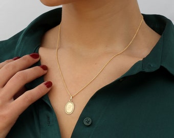 9ct Yellow Gold Oval Initial Pendant Necklace