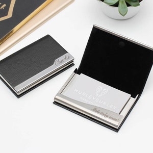 Porte-cartes de visite personnalisé en similicuir