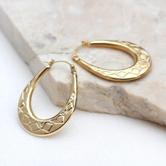 9ct Yellow Gold Patterned Oval Creole Hoop Earrings