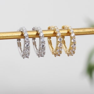 18ct Gold Or Silver Graduated Crystal Hoop Earrings