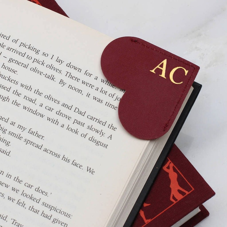 Personalised Initial Leather Heart Page Corner Bookmark image 1