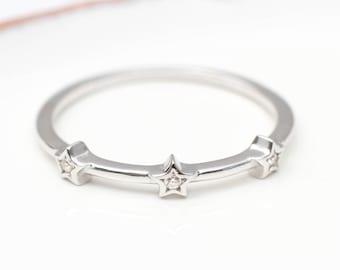 Gold Plated or Silver Star Stacking Ring