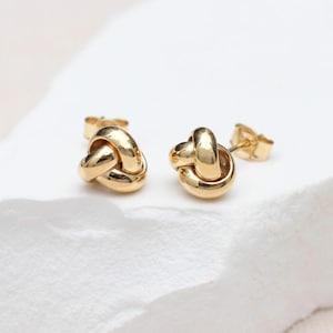 9ct Yellow Gold Wire Knot Stud Earrings