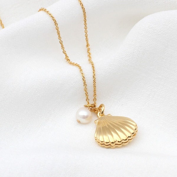 Personalised 18ct Gold Plated or Silver Shell Locket • Photo Necklace • Sea Shell Locket Necklace