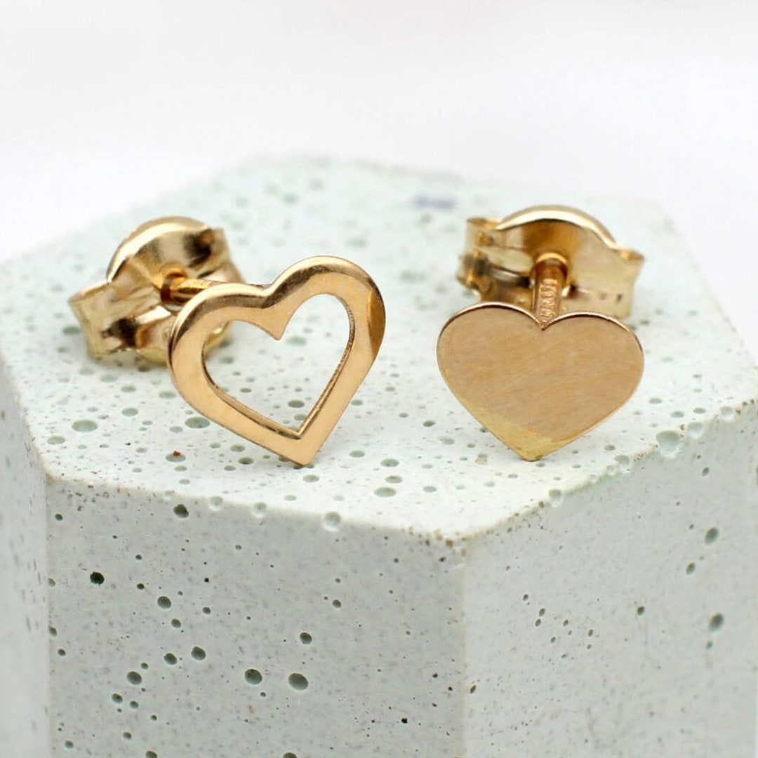9ct Gold Open and Closed Heart Stud Earrings • Solid Gold